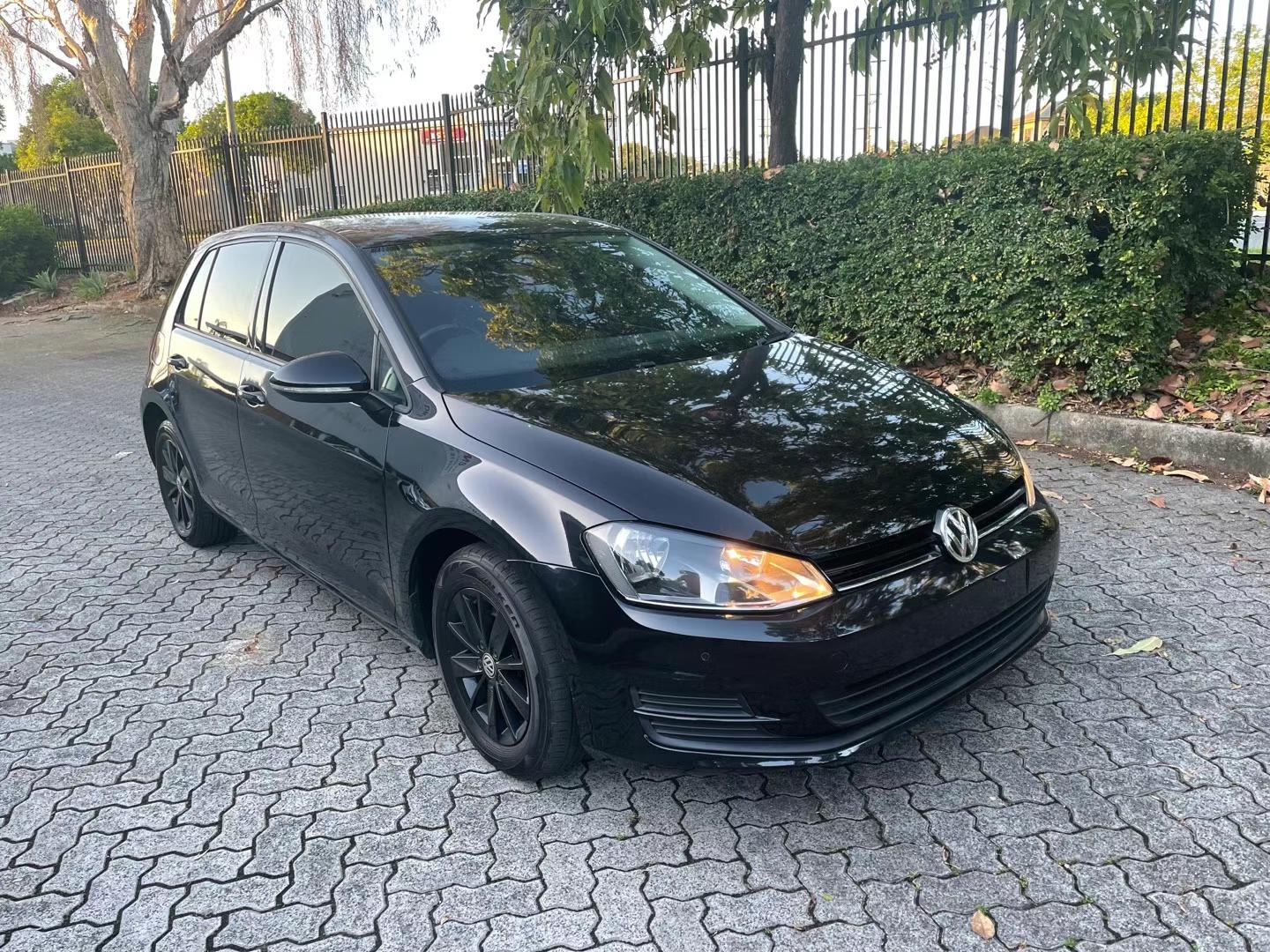 Volkswagen Golf Black 2016 Renting 